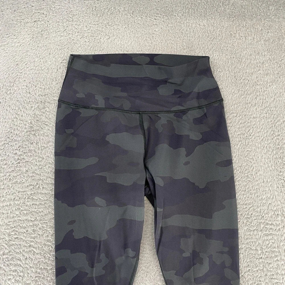 Alo Yoga Airbrush Leggings Womens‎ Small Camo High Waist Workout Stretch